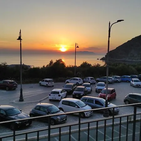 Casa Tono Vacanze * Milazzo